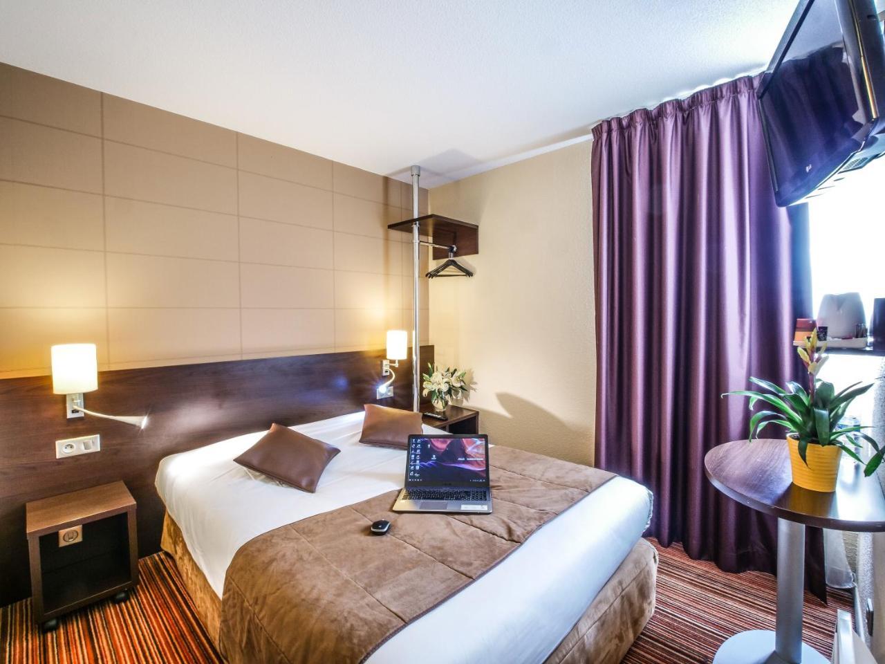 Hôtel Inn Design Resto Novo Alençon Esterno foto