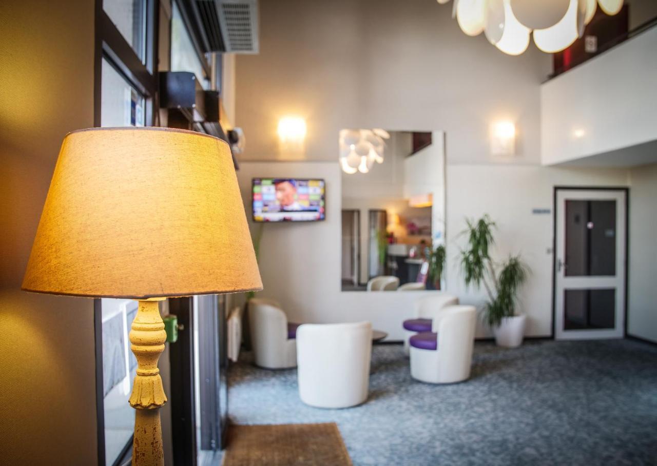 Hôtel Inn Design Resto Novo Alençon Esterno foto